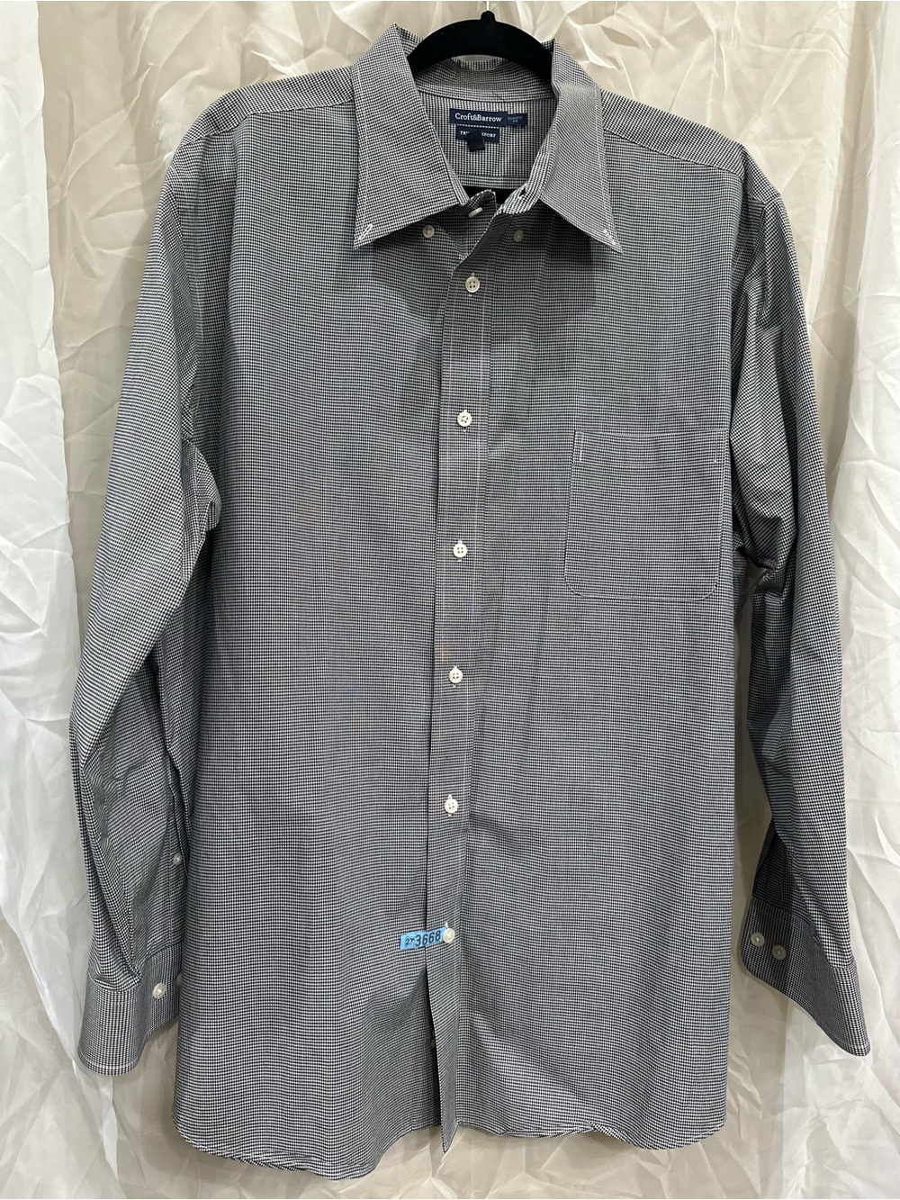 Men's Gray-Looking, Small Black and White Pattern Button-Down Dress Shirt